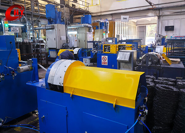 Automatic-Weaving-Machine-for-Clutch-Facings03